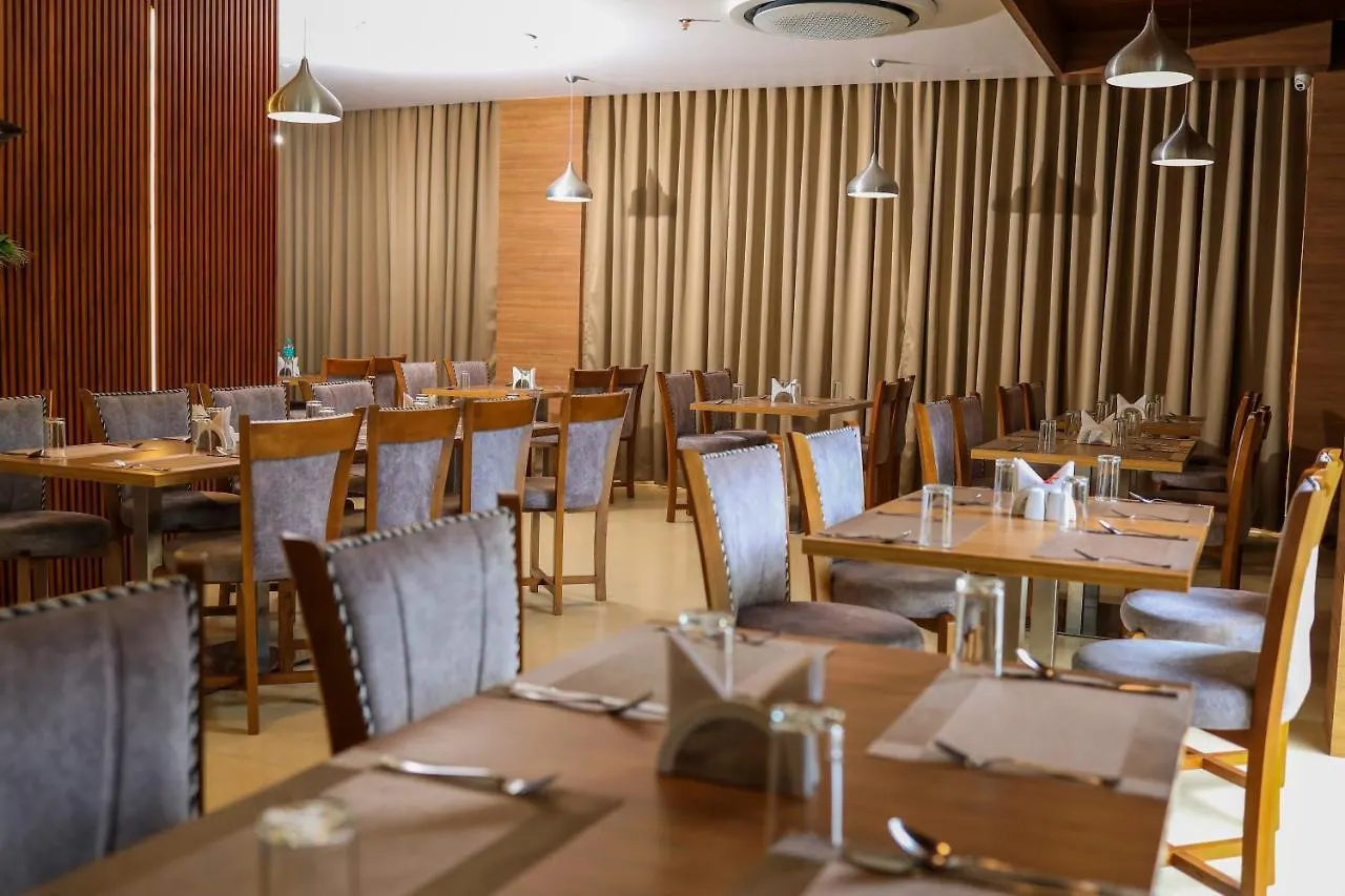 Hotel Sky Sierra Wayanad Kalpetta 3*,
