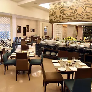 https://radisson-hotel-varanasi.hotels-varanasi.com
