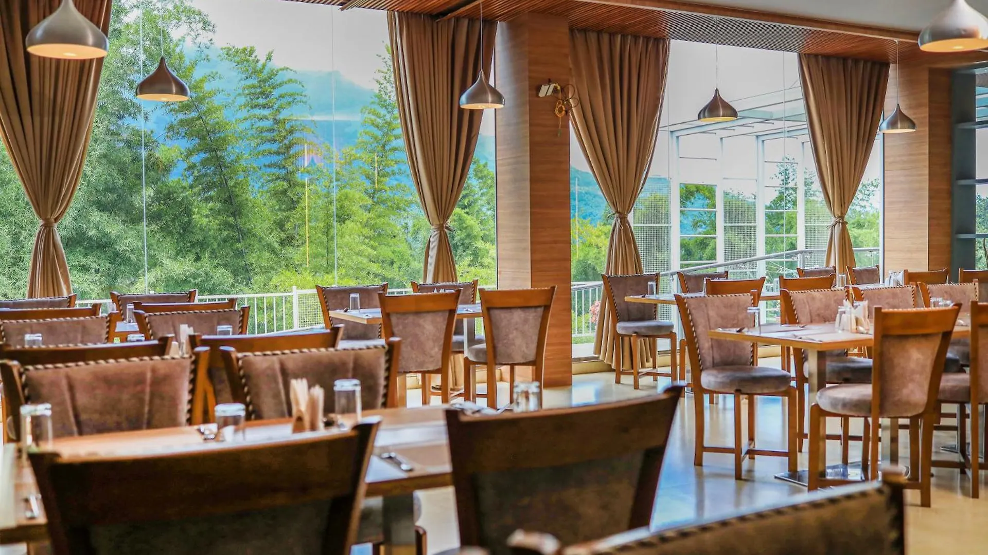 Hotel Sky Sierra Wayanad Kalpetta 3*,