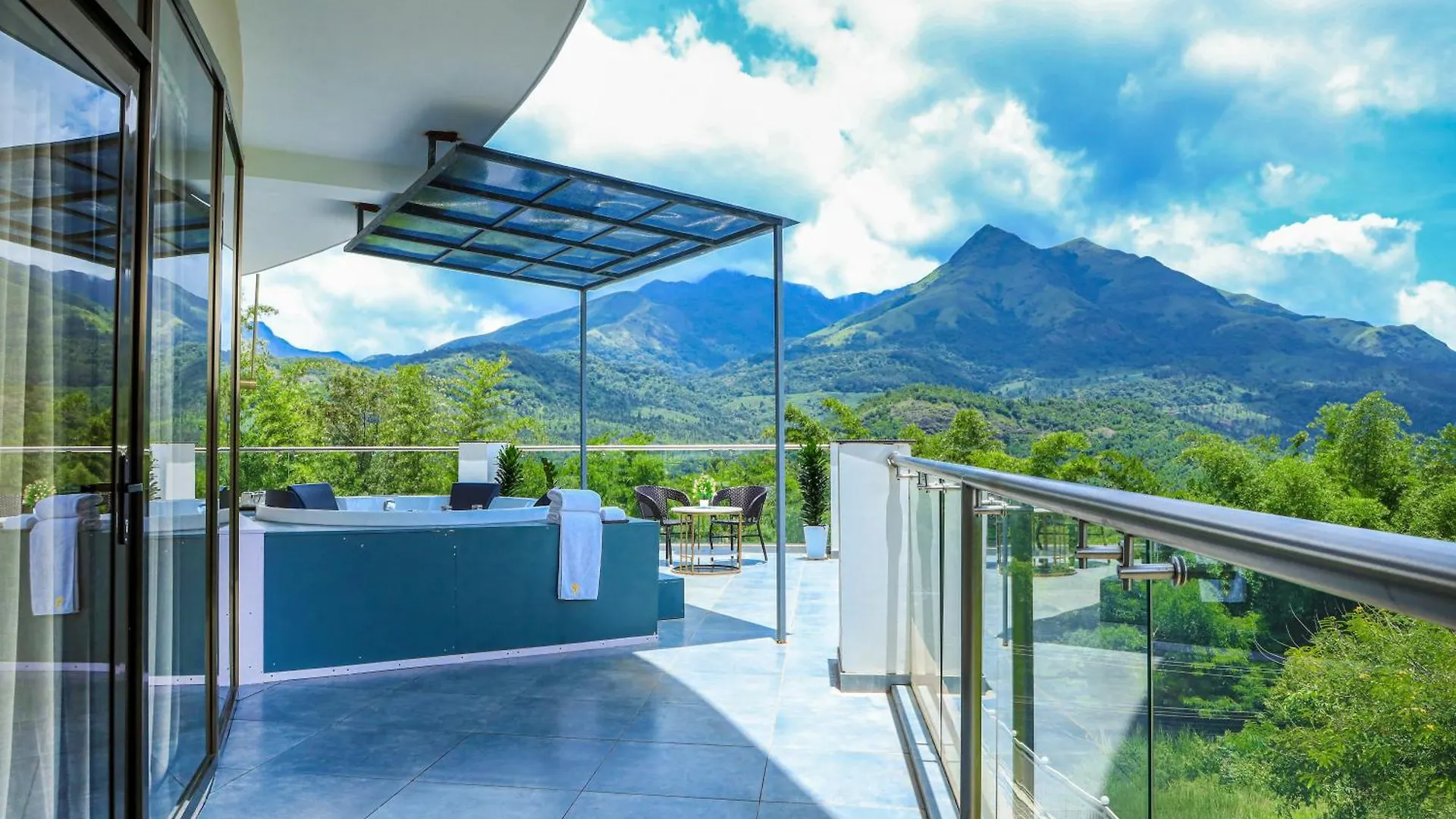 Hotel Sky Sierra Wayanad Kalpetta