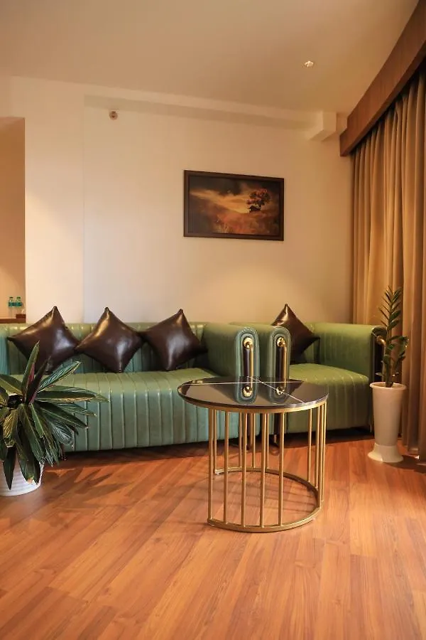 Hotel Sky Sierra Wayanad Kalpetta